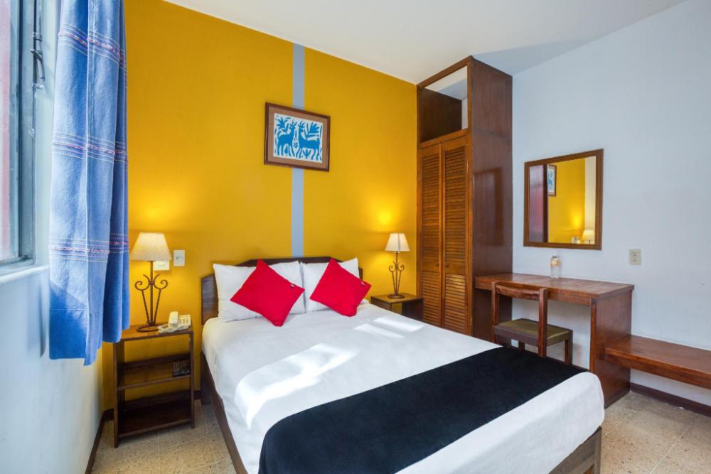 capital o parador crespo hotel oaxaca