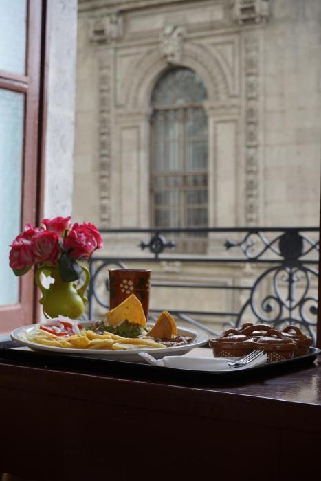 hotel isabel
