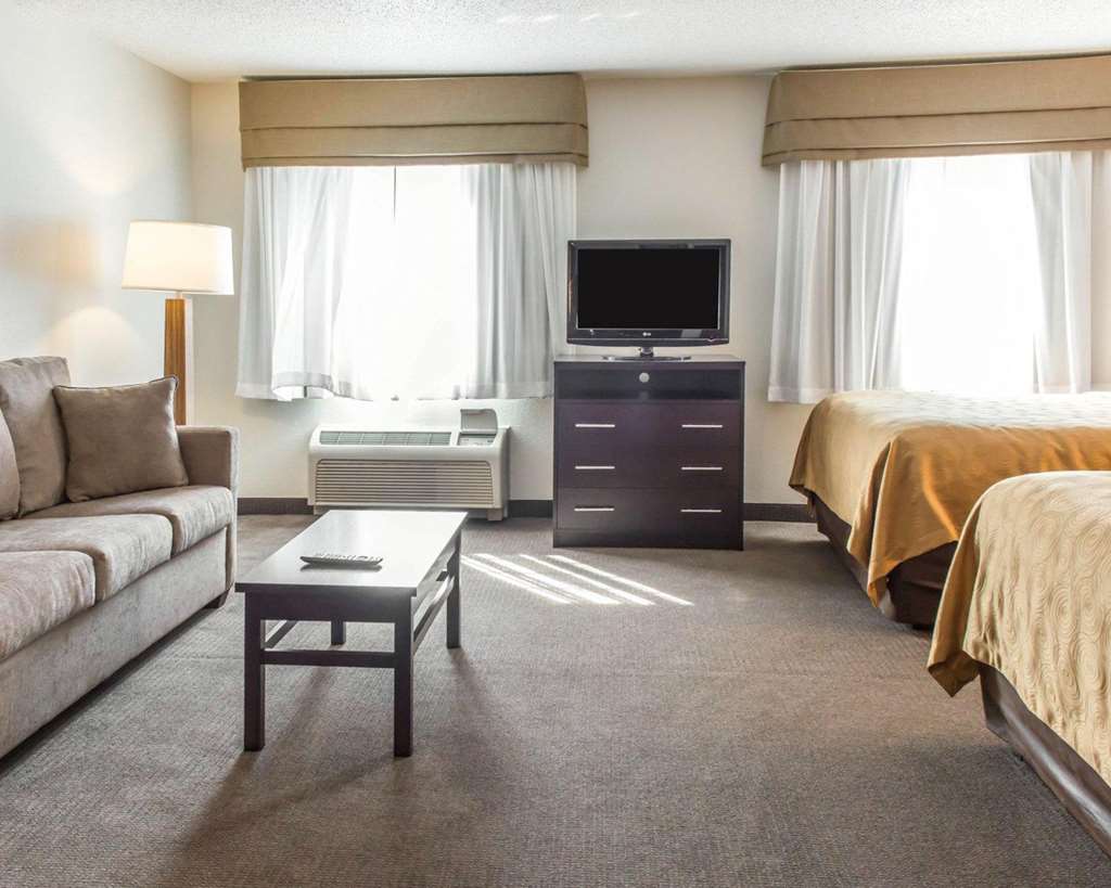 mainstay suites pittsburgh airport