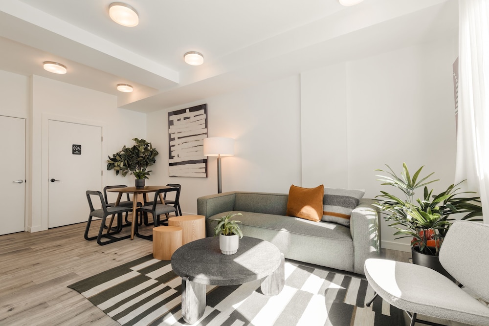 the boylston hotel capitol hill sonder by marriott bonvoy