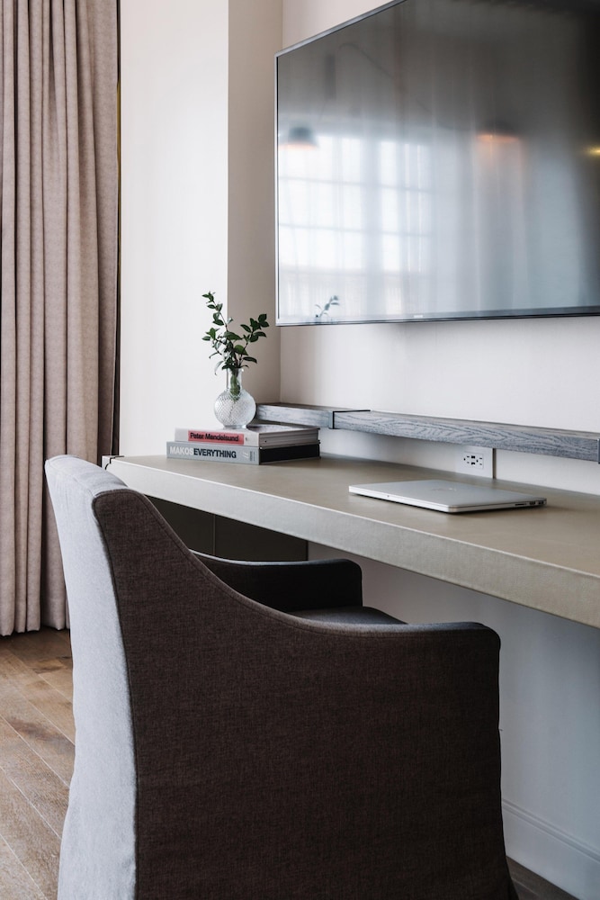 The Alida, Savannah, A Tribute Portfolio Hotel,Baldwin Park>>Savannah,4 star