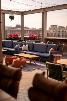the alida savannah a tribute portfolio hotel