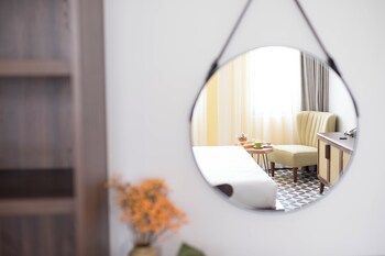 flower beachstay and coffee