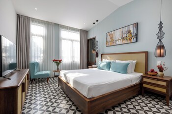 flower beachstay and coffee