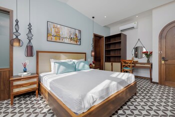 flower beachstay and coffee