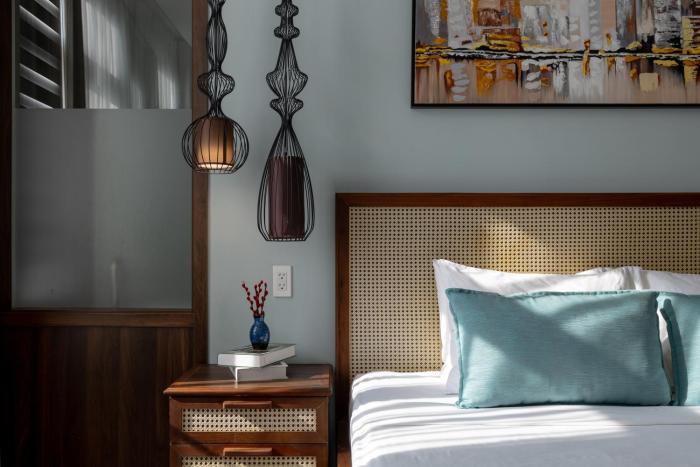 flower beachstay and coffee