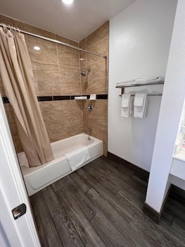 town and country inn