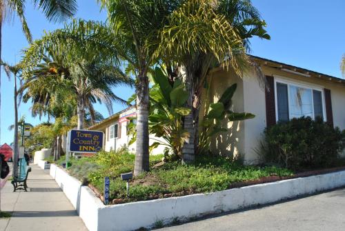 town and country inn