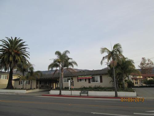 town and country inn