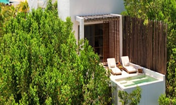 Rosewood Mayakoba,Near El Camaleon Golf Club,5 star