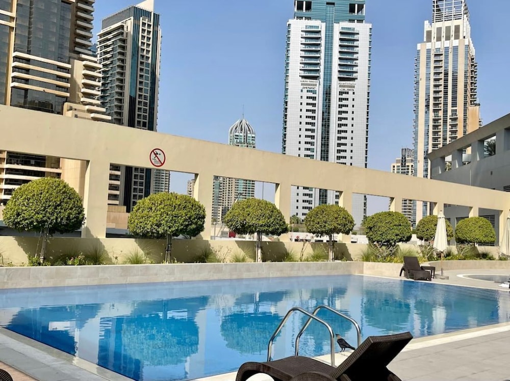 modern studio at royal oceanic jbr by deluxe holiday homes