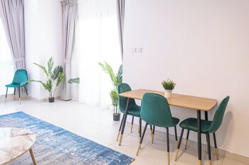 modern studio at royal oceanic jbr by deluxe holiday homes