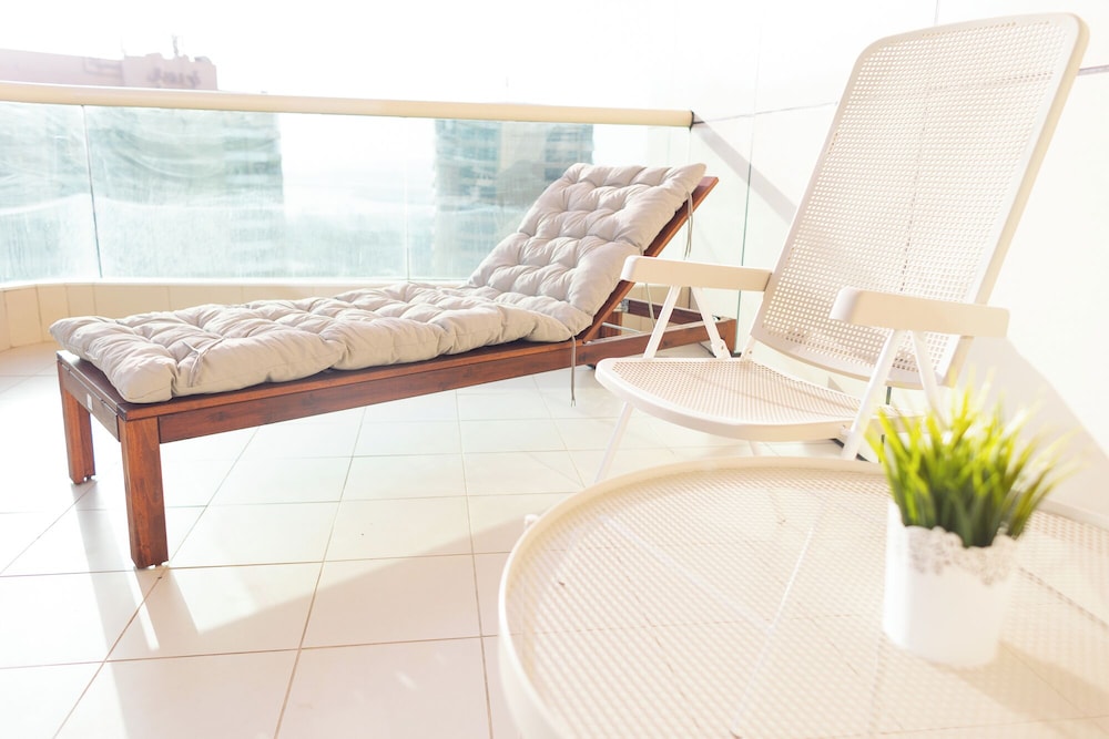 modern studio at royal oceanic jbr by deluxe holiday homes