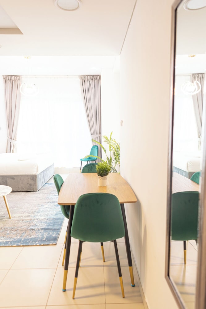 modern studio at royal oceanic jbr by deluxe holiday homes