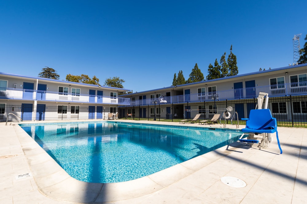 surestay plus hotel by best western sacramento cal expo