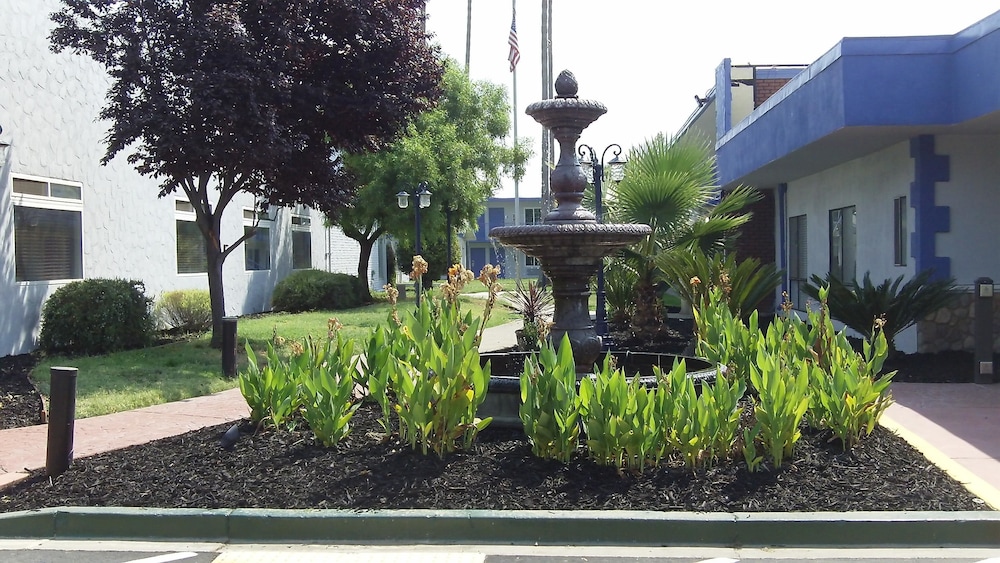 surestay plus hotel by best western sacramento cal expo