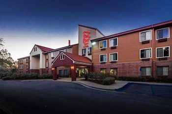 Red Roof Inn & Suites Savannah Airport,Georgia>>Chatham County,2 star