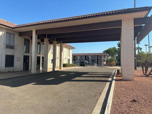 premier inns metro center