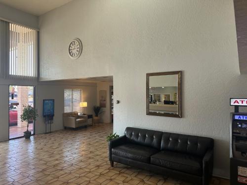 premier inns metro center