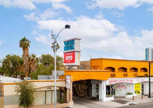Oyo Oasis Motel Las Vegas I-15,1731 South Las Vegas Blvd,2 star