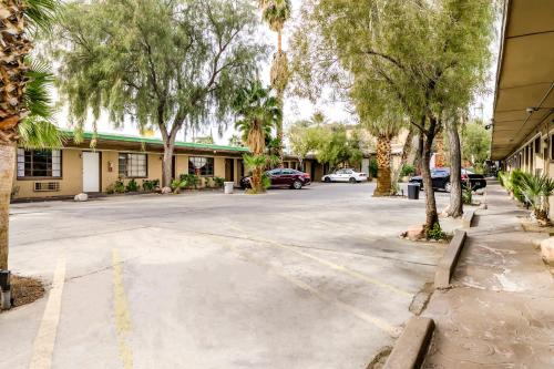 oyo oasis motel las vegas i 15
