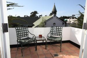 cypress inn