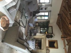 cypress inn
