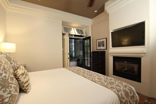 cypress inn