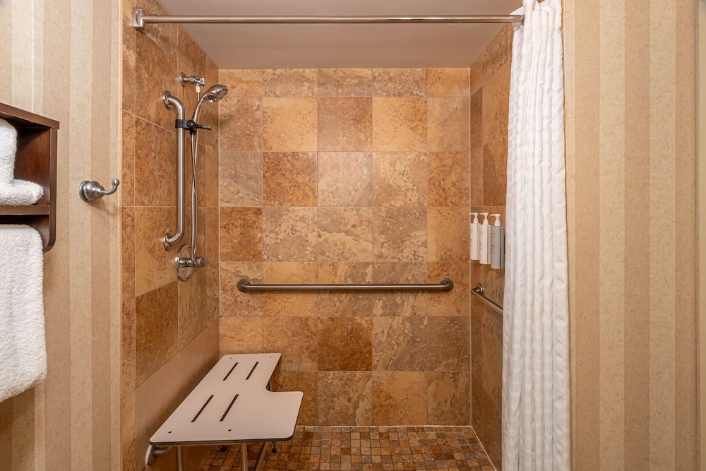 hampton inn nashville vanderbilt