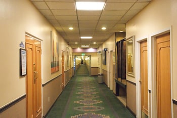 brentwood inn and garden