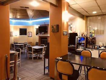 brentwood inn and garden