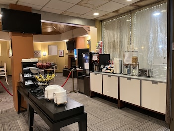 brentwood inn and garden