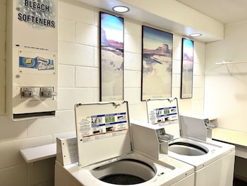 brentwood inn and garden