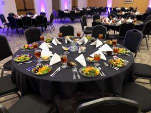 Capital Plaza Hotel,Franklin>>Frankfort,3 star