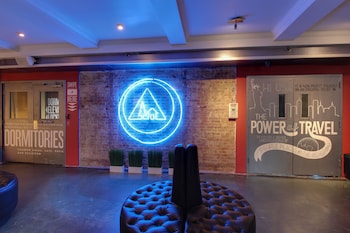 hi new york city hostel