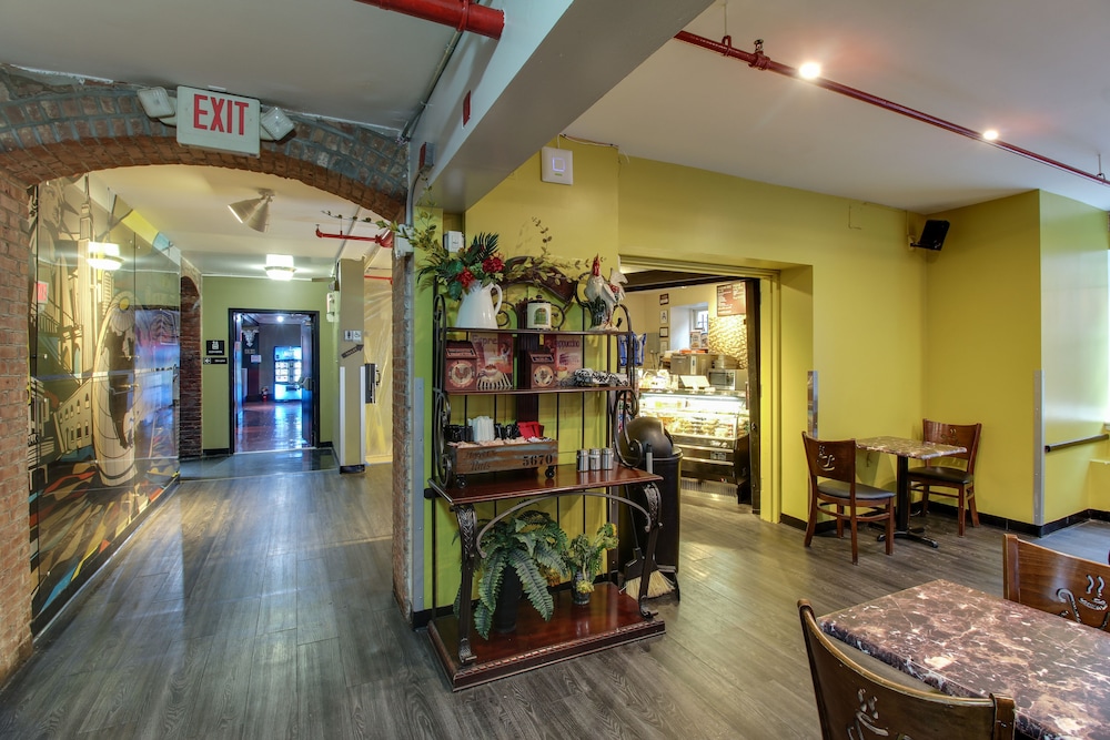 hi new york city hostel