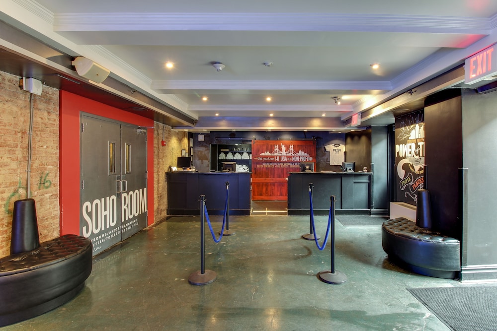 hi new york city hostel