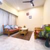 pinaki comfort stay vile parle near airport