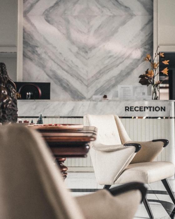 leon lasalle hotel and residences