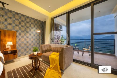 the blackpearl hillcrest