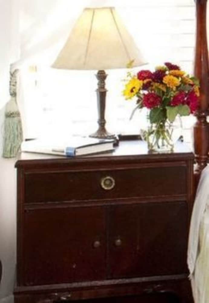 american guest house