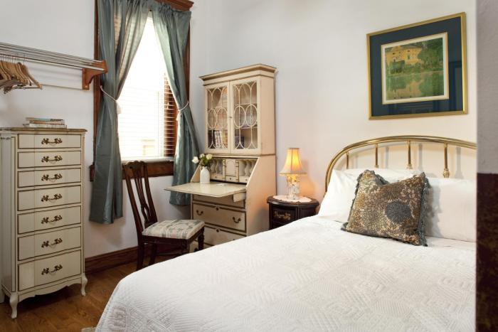 american guest house