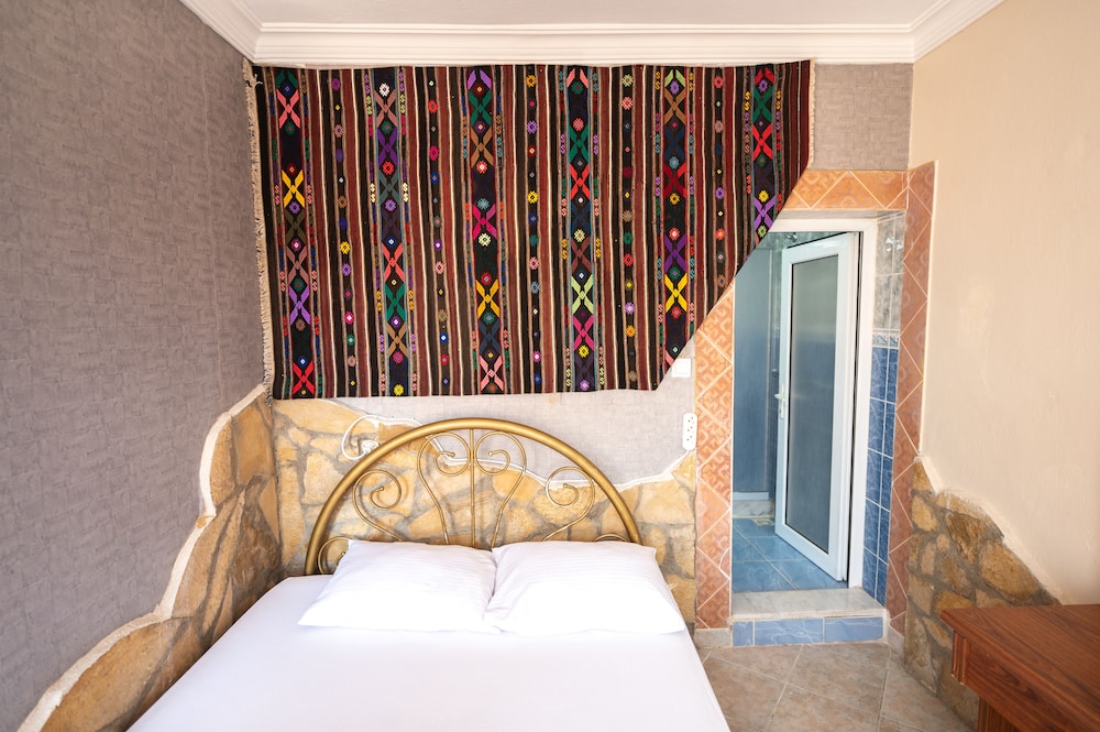 anz guesthouse pansiyon