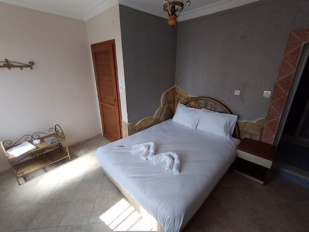 anz guesthouse pansiyon