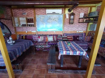 anz guesthouse pansiyon