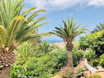 regency torviscas apartments suites