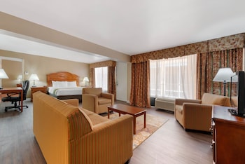 quality inn and suites conference center