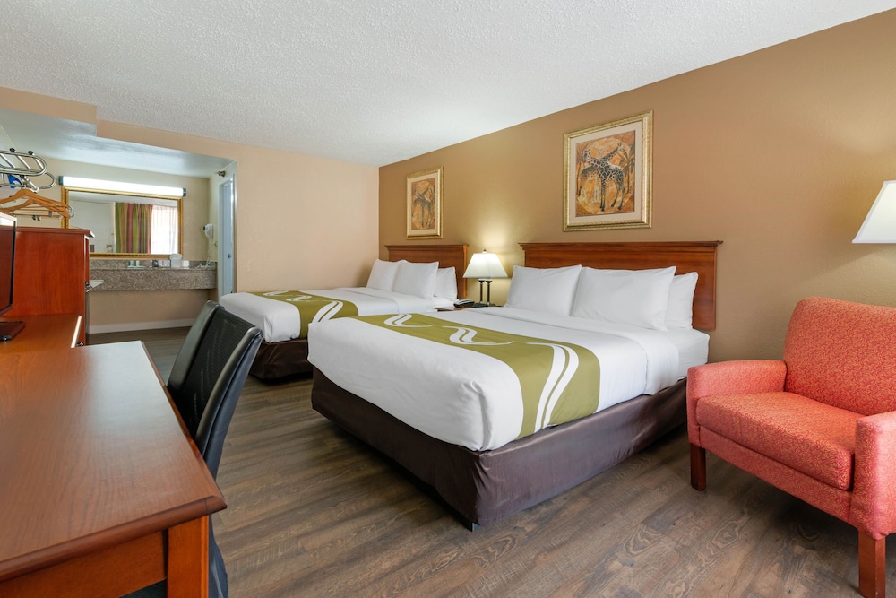 quality inn and suites conference center