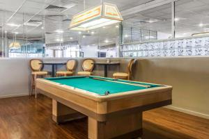 quality inn and suites conference center