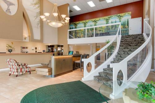 quality inn and suites conference center